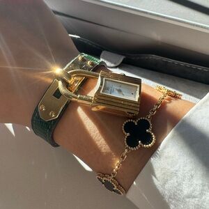 Exquisite Hermès Kelly Watch Bracelet in green Croc leather🐊